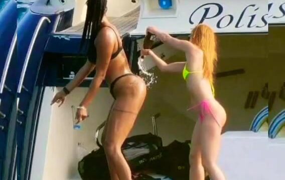 Liz Cambage Lesbian Masturbating With GF Hot Onlyfans Video